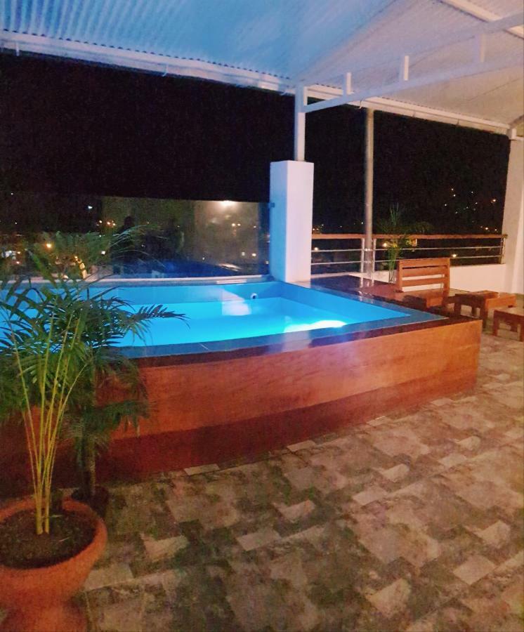 Barcelo Hotel La Merced  Bagian luar foto