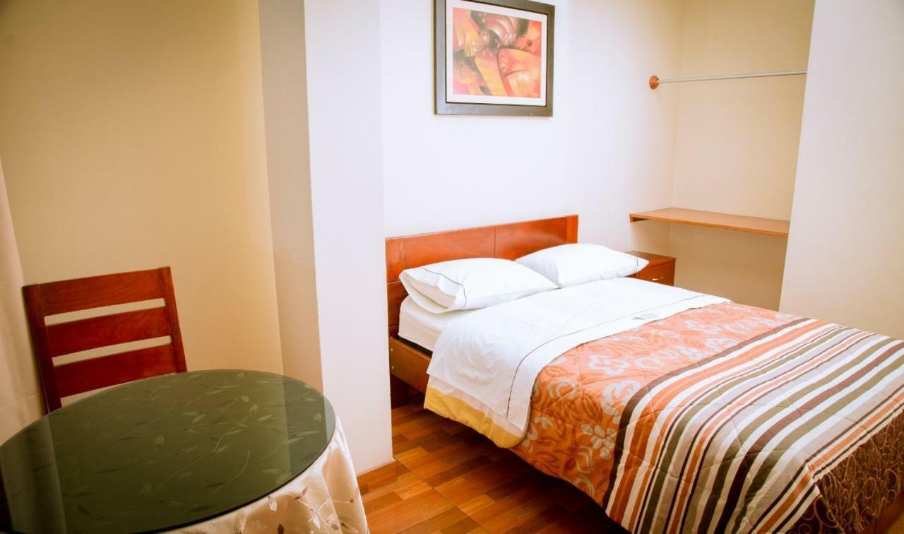 Barcelo Hotel La Merced  Bagian luar foto